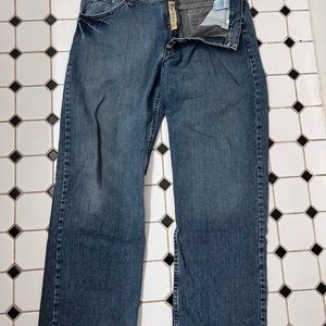 Wrangler mens 20X Number 33 Extreme Relaxed Jeans. Size 36x32.